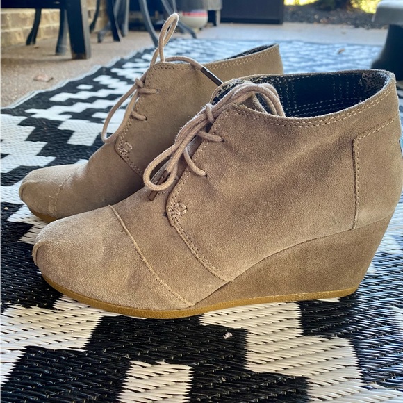 TOMS Rex Hidden Wedge Heel Bootie - Women Lace Up Oxford Ankle Boots - Picture 4 of 5